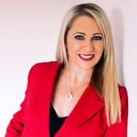 70+ perfiles de «Dionne»