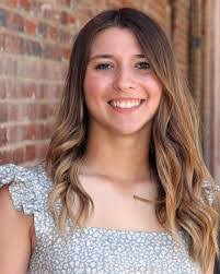 Taylor Malott's Instagram, Twitter & Facebook