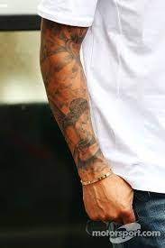 Lewis with his mum f1 lewis hamilton lewis hamilton. Image Result For Lewis Hamilton Tattoo Tatuaggi Braccio Idee Per Tatuaggi Bozze Per Tatuaggi