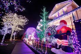 A neighborhood of holiday light displays that benefits the macc fund. Map Christmas Light Displays In Surrey And Beyond Surrey Now Leader
