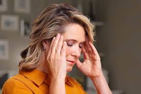 Brain Inflammation: Symptoms, Causes, How to Reduce It