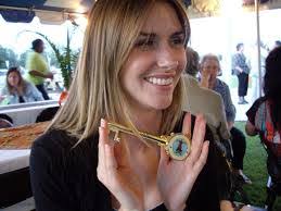 Linda Burroughs's Instagram, Twitter & Facebook