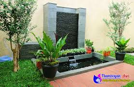 Taman memegang peranan penting dalam sebuah rumah terutama jika memiliki anak kecil. 40 Contoh Desain Kolam Ikan Minimalis Depan Rumah Tukang Taman Surabaya Jasa Taman Surabaya