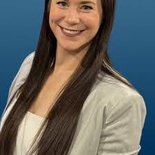 Candi Childers's Instagram, Twitter & Facebook