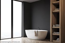 Einige von euch haben vor einiger zeit reges interesse an der renovierung unseres badezimmer gezeigt. Neues Bad Planung Kosten Und Spartipps Entscheider Com