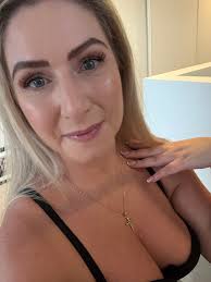 Mecca Box Contents and Customer Satisfaction in Brighton, Vic