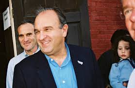 Sen. Kerry at Jack Quigley's in Portsmouth, October 10, 2003