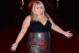 Jun 11, 2021 · após decidir que 2020 seria seu ano da saúde, rebel wilson apostou em novos hábitos e conseguiu perder 30 kg. 20 Fragen An Rebel Wilson