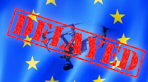 Een europees knipperlichtensysteem dat de risicogebieden wekelijks en op een uniforme manier in kaart brengt, moet het lappendeken van nationale reisbeperkingen en kleurcodes vervangen. Europese Drone Regelgeving Uitgesteld Wegens Corona Dronewatch