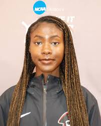 Danielle Booker's Instagram, Twitter & Facebook