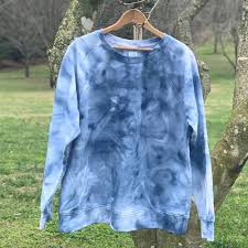 The ice tie dye method is actually easier and less messy than the regular tie dye process. Ice Tie Dye How To Get That High End Tie Dye Look Chaotically Yours