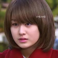 44 Style Rambut Wajah Bulat Konsep Terkini