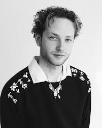 Sam Ros (@samshareslife) • Instagram photos and videos