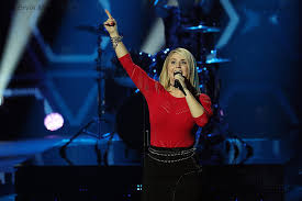 Born june 21, 1988, beatrice egli is a swiss singer best known for winning the german version of pop idol, deutschland. Beatrice Egli Hello Again 2018 Ervin Monn