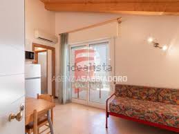 23 appartamentiin affitto a lignano a partire da 300 € / mese. Affitto Lignano Sabbiadoro 203 Appartamenti In Affitto A Lignano Sabbiadoro Mitula Case