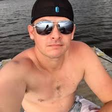 Travis Beasley (@Travbeasley)