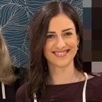 100+ perfiles de «Zemp»