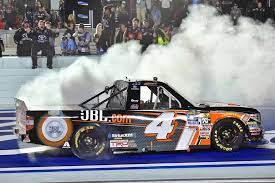 Read fred's 250 from the story nascar camping world truck series 2017 season! Christopher Bell Wins Nascar Camping World Truck Series Championship