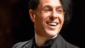 'ce ne accorgiamo quando le perdiamo'. Buon Viaggio Maestro