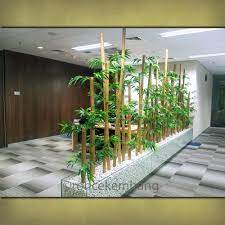 It's simple, thrifty and makes a very stylish impact on an outdoor space on a the bamboo fencing that i bought was actually 6 feet tall, so i cut it right down the middle to make 3 feet strips, which is how long we made our privacy. Bamboo