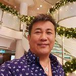 Stephen Manfred's Instagram, Twitter & Facebook