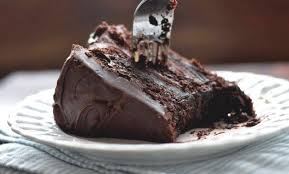 1 cawan tepung gandum 1/2 sk baking powder 1/2 sk soda bikarbonat 1/4 sk garam 1 cawan gula. Viral Oh Viral Resepi Kek Coklat Yang Sangat Sedap Dan Facebook