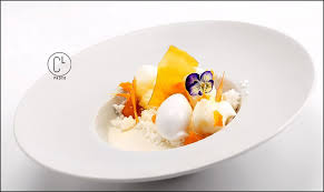 Chef Antonio Bachour L Art De Dresser Et Presenter Une Assiette Comme Un Chef De La Gastronomie Http Visionsgou Bistro Food Food Dessert Restaurants