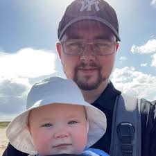 Jamie Garrie (@JamieGarrie)