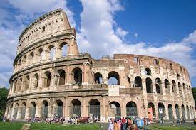 The colosseum is the largest amphitheatre built during the roman empire. Kolosseum In Rom Italien Franks Travelbox