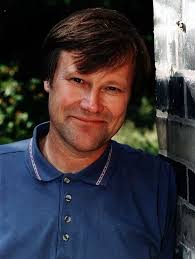 Real life of ITV Corrie's Roy Cropper actor David Neilson including rarely  seen wife and personal story behind iconic shopping bag