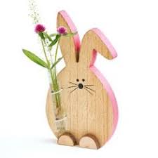 Schöner hase aus holz osterdeko kleines schwedenhaus türdeko frühling holzhase. 19 Hasen Aus Holz Ideen Hasen Aus Holz Osterdeko Ostern Basteln Holz