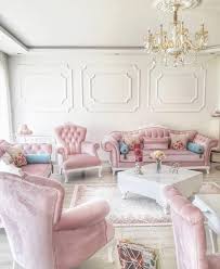 15 Beautiful Homes That Are Sure To Make Your Heart Skip A Beat Shabbychickitchen Shabby Chic Room Pink Furniture Shabby Chic Bedrooms