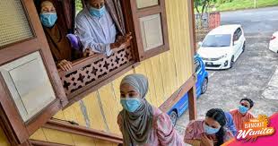 Air susu banyak, bapaknya boleh minum tak? Bonda Rozita Ibrahim Kongsi Gambar Anak Anak Waktu Di Rumah Sewa Mereka Lihat Dan Bersama Saya Lalui Kesusahan Mingguan Wanita