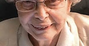 Doris Fehr's Instagram, Twitter & Facebook