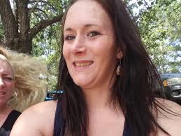 Amber Gable's Instagram, Twitter & Facebook