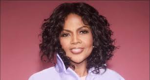 Riley Armstrong Artist Profile