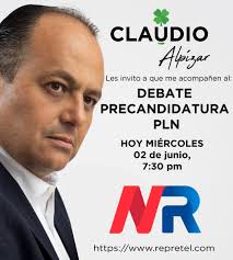 Hoy estamos a las 7:30 pm en el...