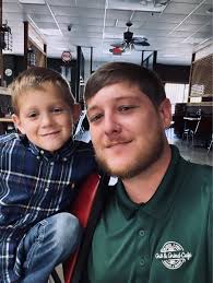 Does anyone need towels?