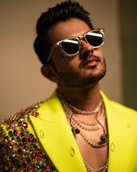 RAJ CLOTH AND TAILOR (@rajclothandtailor) • Instagram photos and videos