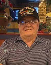 Alexander Quinton's Instagram, Twitter & Facebook