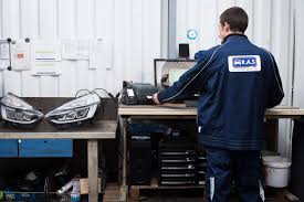 Soupçonnés de se livrer à un trafic avec des voitures volées, son gérant et ses associés ont été interpellés, ainsi que deux femme. Notre Metier