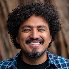 Los 100 latinos 2024