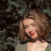 Olivia Estes's Instagram, Twitter & Facebook