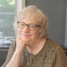 Susan Lute's Instagram, Twitter & Facebook