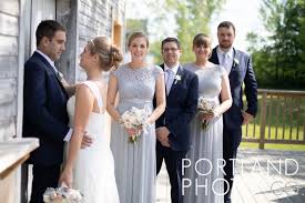 A Barn Wedding In Maine The Inn At Fogg Farm Portland Photo Co Barn Wedding Maine Wedding Photographer Maine Barn Wedding