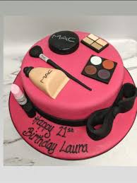 Cutting a wedding cake can make even the bravest person quiver in their shoes. Adult Cakes Archives Page 3 Of 3 Dream Cake Studio