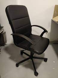 Informasi tentang kerusi pejabat gte di lazada pada harga murah dengan pelbagai warna. Ikea Swivel Office Chair Kerusi Pejabat Black Home Furniture Furniture On Carousell