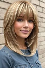 29 Haircuts for medium hair ideas in 2025