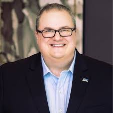 Chris Coello's Instagram, Twitter & Facebook