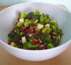 Salata Cu Seminte De Dovleac Rodie Avocado Ceapa Verde Marar Cristian Margarit